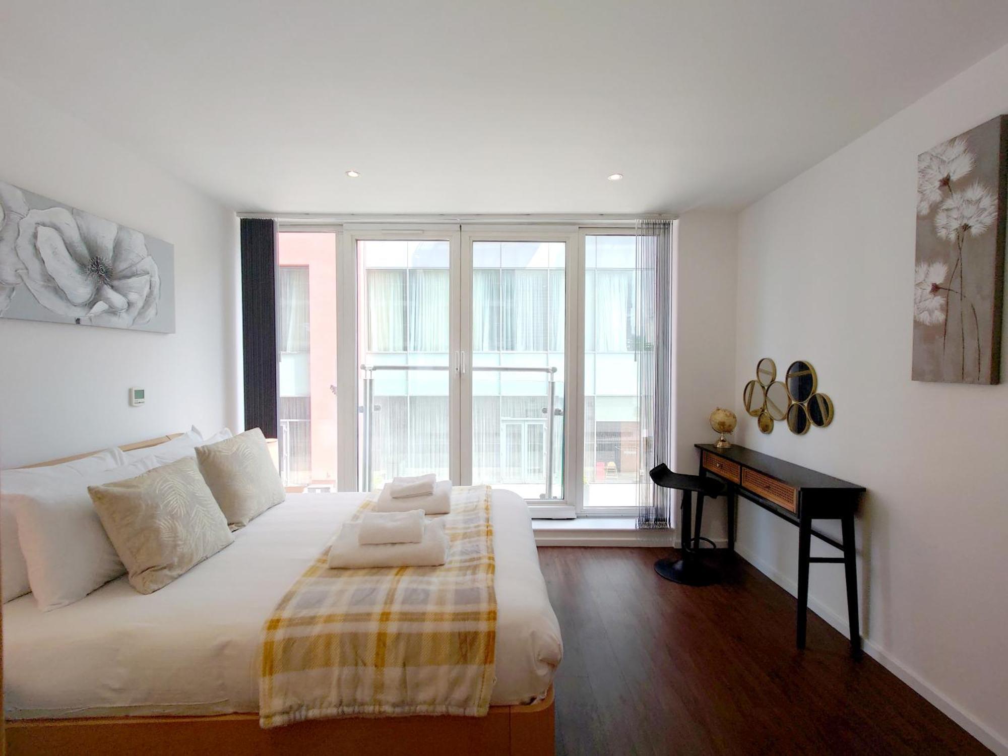Fully Serviced Two Bed Apartment By Excel & O2 Лондон Екстер'єр фото